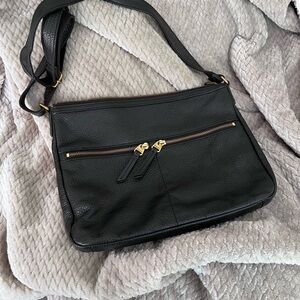 Fossil black shoulder bag.